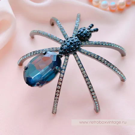 BUTTLER AND WILSON Брошь «Дымчатый паучок на удачу»