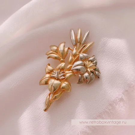 MMA Брошь-кулон «Букет лилий»