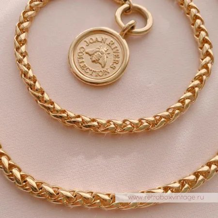 JOAN RIVERS Ожерелье «Медальон с золотой пчелой» (уценка)