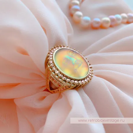 KIRKS FOLLY Кольцо «Лунная нимфа: хамелеон радуга»