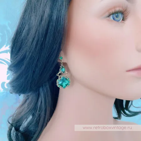 SWEET ROMANCE Серьги «Клеопатра: изумрудные в бронзе»