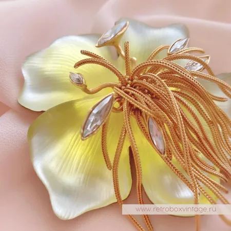 ALEXIS BITTAR Брошь «Орхидея Офелия: лимонно-желтая» с цепочками