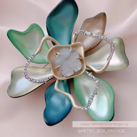 ALEXIS BITTAR Брошь «Цветик-семицветик с лунным камнем»