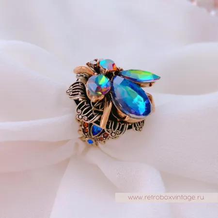 SWEET ROMANCE Кольцо «Радужная пчелка»