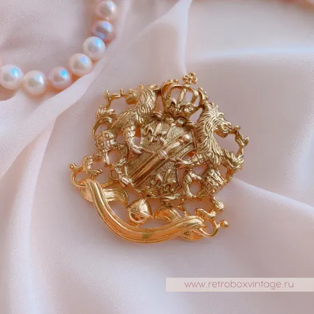 JOAN RIVERS Брошь «Фамильный герб со львами»