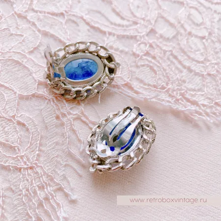 WHITING AND DAVIS Комплект «Секрет Афродиты: голубые камеи» брошь и клипсы