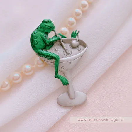 JJ / JONET JEWELRY Брошь "Лягушка и мартини"