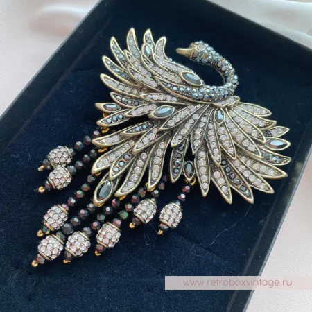 HEIDI DAUS Брошь «Царевна-лебедь»