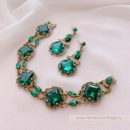 SWEET ROMANCE Серьги «Клеопатра: изумрудные в бронзе»