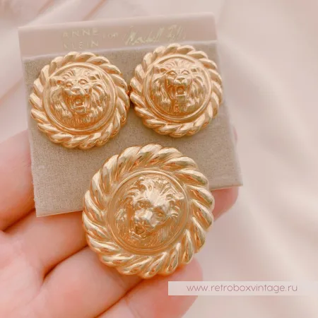 ANNE KLEIN Клип и серьги «Золотые львы: курглые со жгутиками»