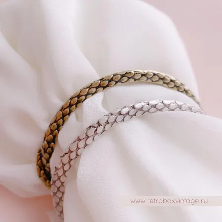 SWEET ROMANCE Браслет-обруч «Змея-хранительница: серебро»