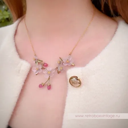 MICHAEL MICHAUD Колье "Нежная весна: цветы персика" крупные цветы