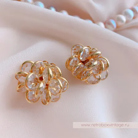SWAROVSKI Клипсы с безелями «Кубышки»
