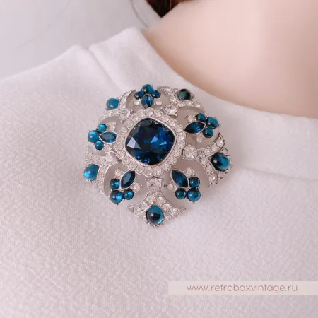 JOAN RIVERS Брошь «Северная звезда»