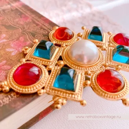 BEN AMUN Брошь "Византия" с цветными кабошонами и жемчугом