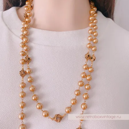 JOAN RIVERS Ожерелье-сотуар "Жемчужные узелки в стиле Шанель: карамельное золото"