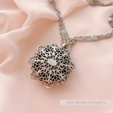 SWEET ROMANCE Кулон на цепочках с бусинами «Лунные кружева»