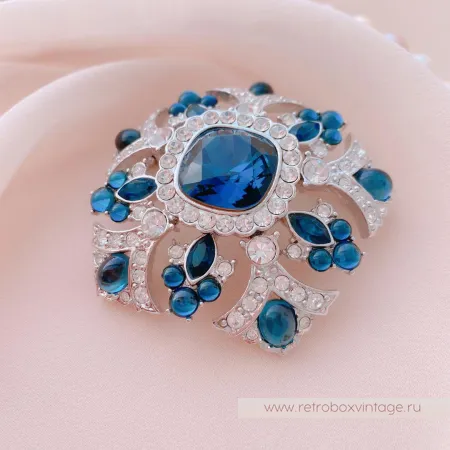 JOAN RIVERS Брошь «Северная звезда»