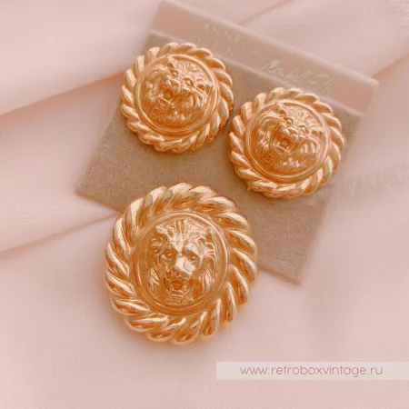 ANNE KLEIN Клип и серьги «Золотые львы: курглые со жгутиками»