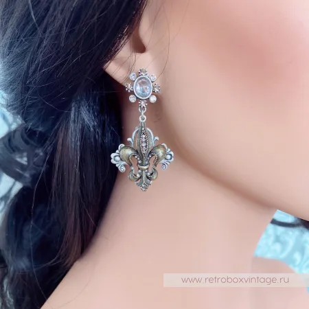 SWEET ROMANCE Серьги «Флер де лис - королевская лилия»