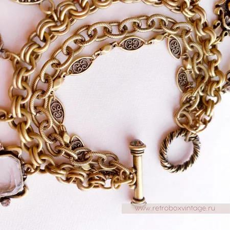 SWEET ROMANCE Браслет «Пять богинь с инталиями и шармами: зеленая»