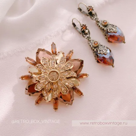 SWEET ROMANCE Серьги «Эсмеральда: коньячные»