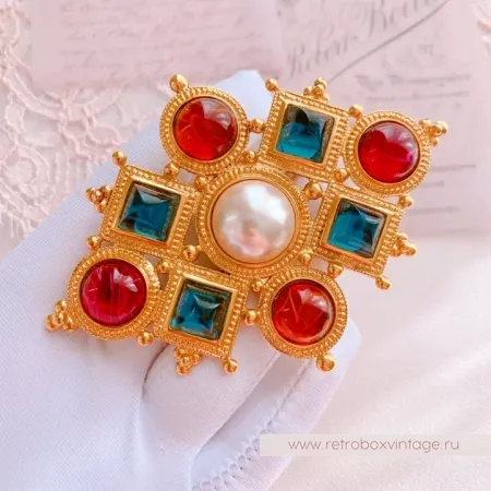 BEN AMUN Брошь "Византия" с цветными кабошонами и жемчугом