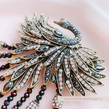 HEIDI DAUS Брошь «Царевна-лебедь»