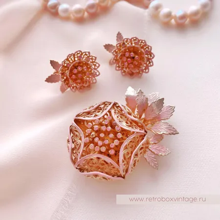 VENDOME Брошь и клипсы «Розовые ажурные хризантемы»
