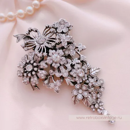 SWEET ROMANCE Брошь «Корсажная роскошь»