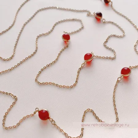 AVON Нить с кабошонами-безелями «Ягодка»