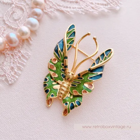 MFA Брошь «Парящая бабочка»