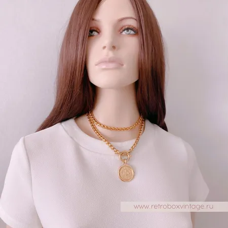 JOAN RIVERS Ожерелье «Медальон с золотой пчелой» (уценка)