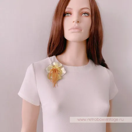 ALEXIS BITTAR Брошь «Орхидея Офелия: лимонно-желтая» с цепочками