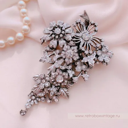 SWEET ROMANCE Брошь «Корсажная роскошь»