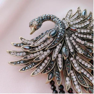 Черное и белое