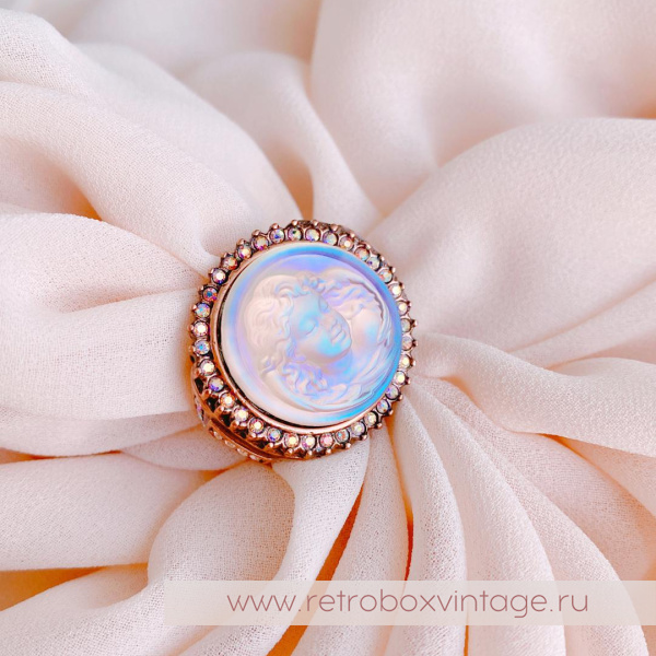 KIRKS FOLLY Кольцо «Спящий ангел: персиково-голубой в бронзе»