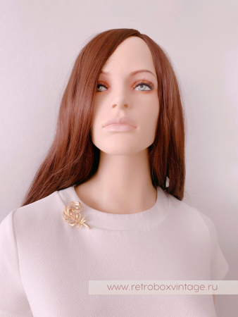 MONET Брошь «Золотое перо»
