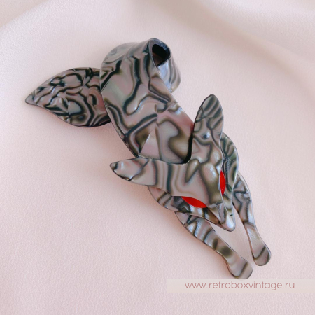 LEE STEIN Брошь «Серебристая перламутровая лиса»