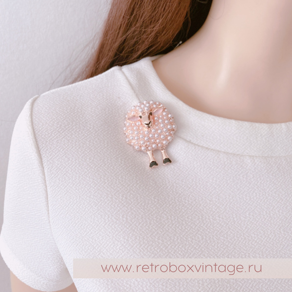 NAPIER Брошь "Жемчужная овечка"