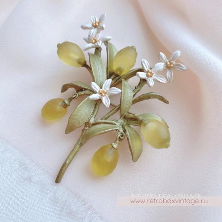 MICHAEL MICHAUD Брошь «Веточка лимона с цветами» музейная коллекция
