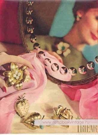 TRIFARI Комплект «Золотая пышная роза» брошь и клипсы