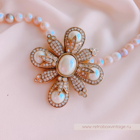 CINER Брошь-кулон «Магия жемчуга» (с нюансами)