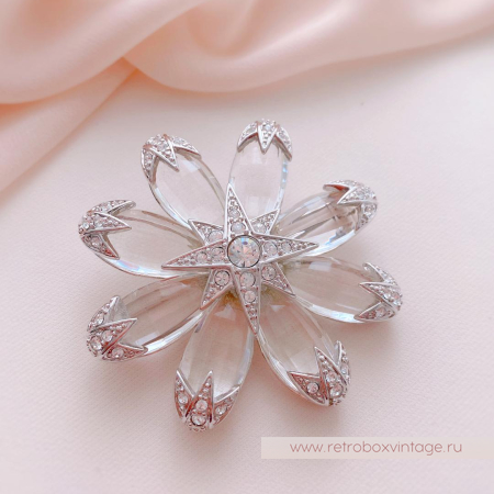 JOAN RIVERS Брошь «Хрустальная звезда»