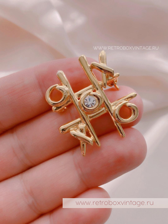 ANNE KLEIN Брошь «Крестики-нолики: золото»