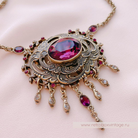 SWEET ROMANCE Ожерелье «Одетта: фиолетовый аметист в бронзе»