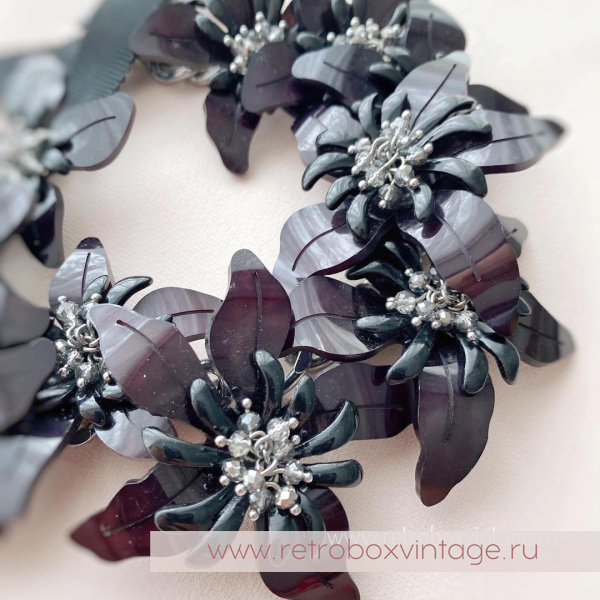 VERA WANG Ожерелье «Тайна ночных цветов»
