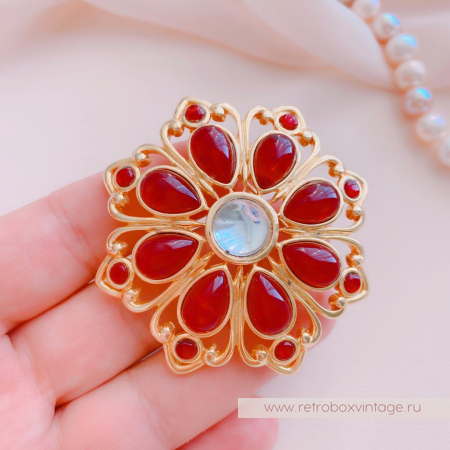 TRIFARI Брошь «Аленький цветочек»