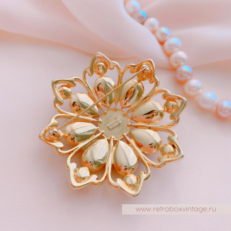 TRIFARI Брошь «Аленький цветочек»