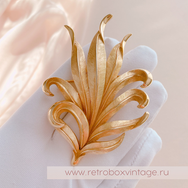 TRIFARI Брошь «Перо мифического феникса»